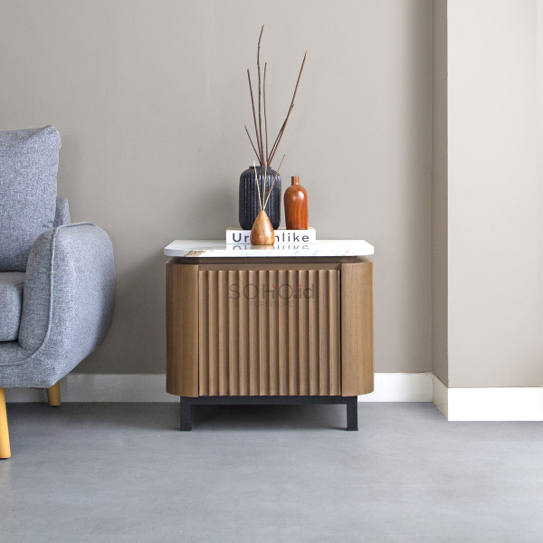 Nakas - Miller Side Table