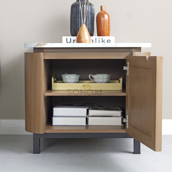Nakas - Miller Side Table